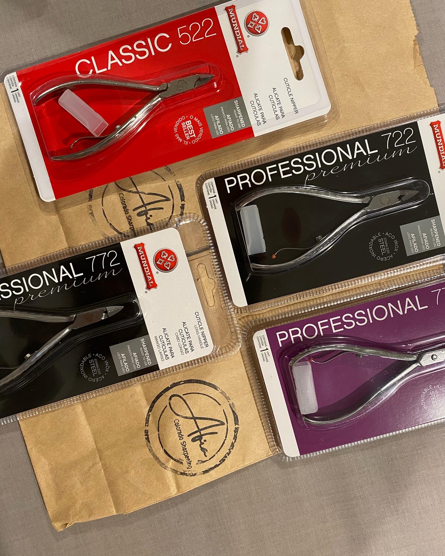Professional Mundial cuticle nippers ready for beauty professionals